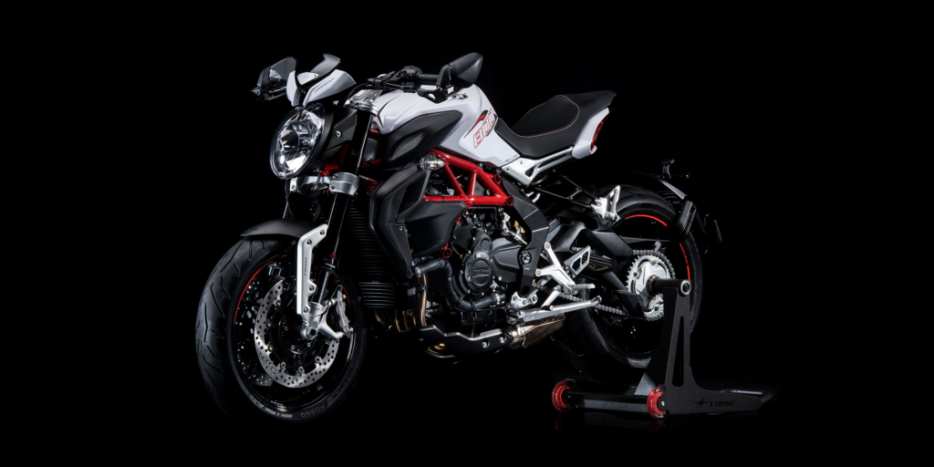 MV AGUSTA ブルターレ800 ドラッグスター