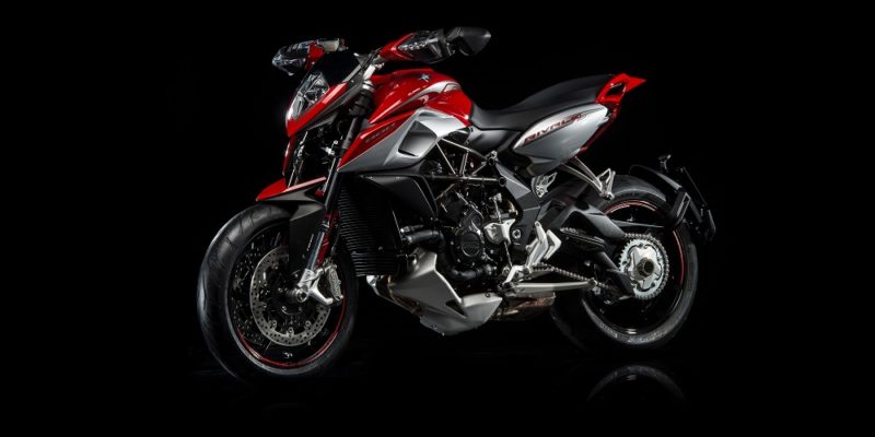 MV AGUSTA リヴァーレ800