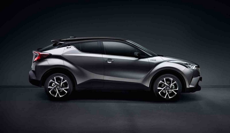 トヨタ C-HR